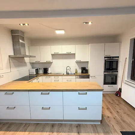 Gemuetlich, Oled-tv & Xxl-kueche, Familienfreundlich Apartmán *