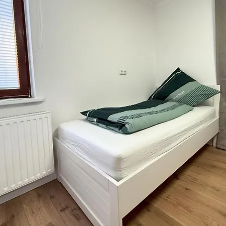 דירה Gemuetlich, Oled-tv & Xxl-kueche, Familienfreundlich שליץ